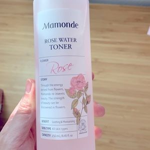 Mamonde rose water toner